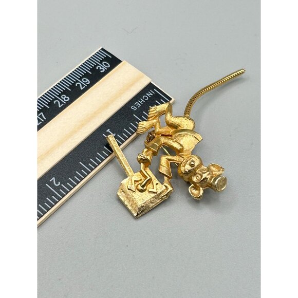 Vintage Monkey with Music Box Pin Brooch Gold Tone Fun Figural Jewelry - Picture 6 of 7